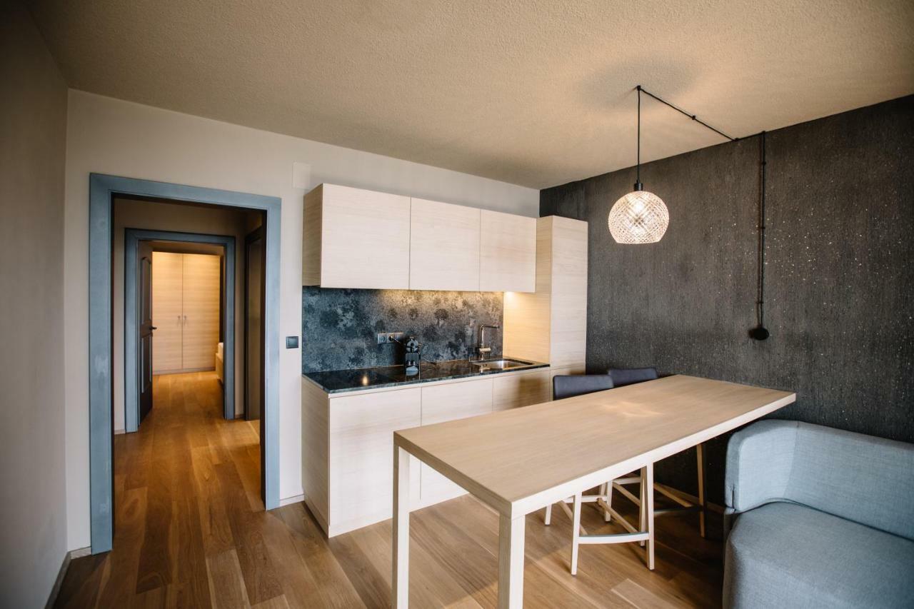 Panoramic Suites Winzerhoehe Шена Екстериор снимка