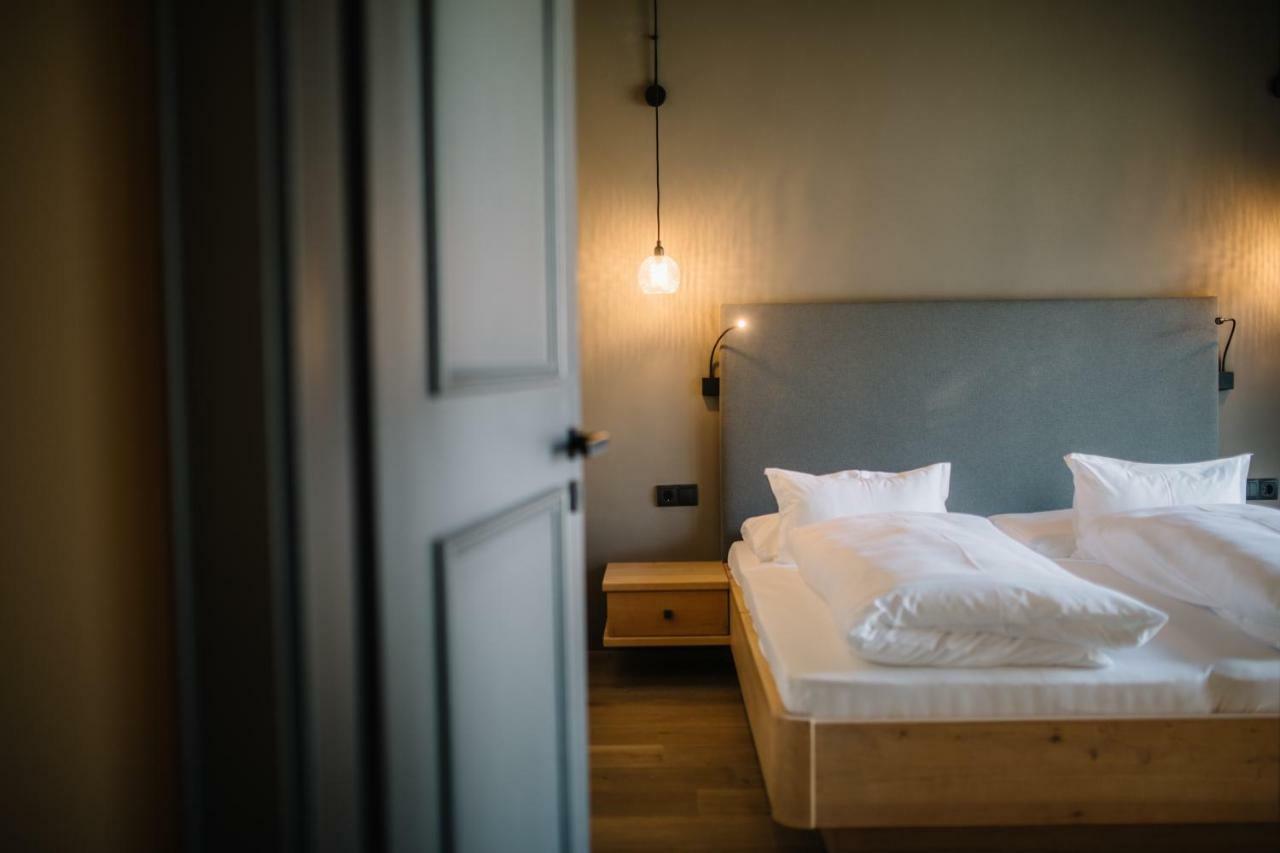 Panoramic Suites Winzerhoehe Шена Екстериор снимка
